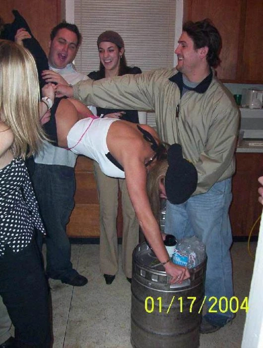 Дівчата показують білизну (79 фото) – фото 20