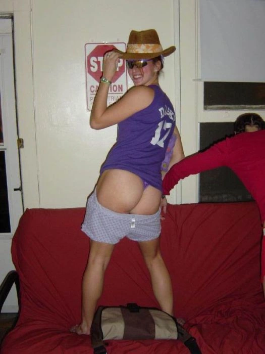 Дівчата показують білизну (79 фото) – фото 42