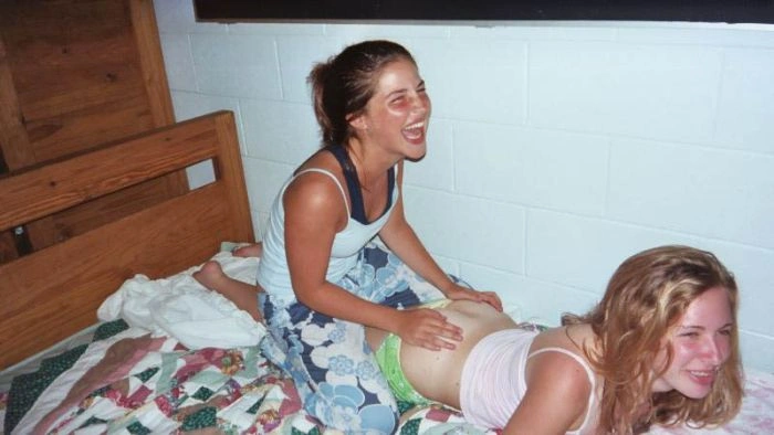 Дівчата показують білизну (79 фото) – фото 69