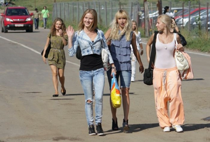 Дівчата і мотоцикли (84 фото) – фото 54