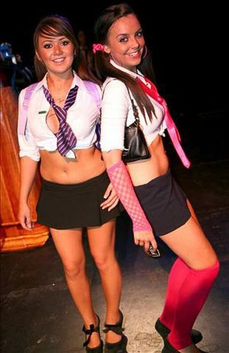 Гарні дівчата готуються до школи (77 фото) – фото 25