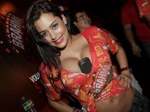 Футбольна фанатка з Парагваю, Лариса Рікельме (22 фото) – фото 2