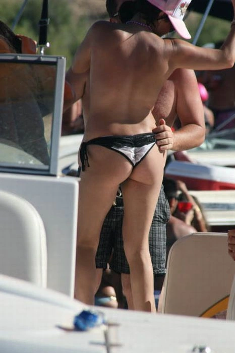 Голі дівчата на озері Хавасу (100 фото) – фото 53