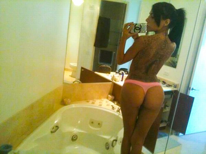 Дівчата, які фотографують свою задницю (55 фото) – фото 36