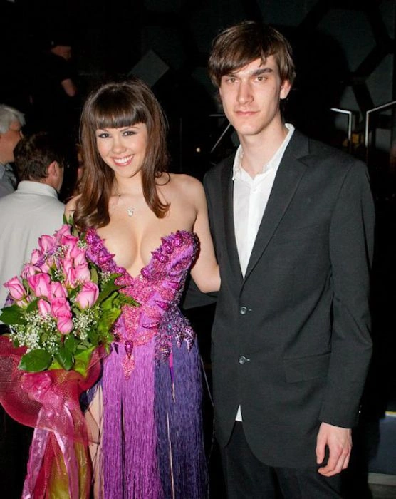 Клер Сінклер стала Міс Плейбой 2011 року (29 фото) – фото 16