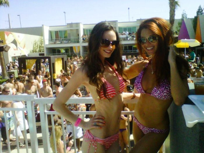 Клер Сінклер стала Міс Плейбой 2011 року (29 фото) – фото 28