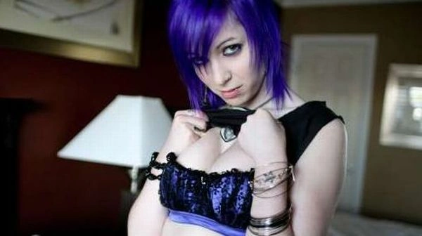 Дівчата з кислотними волоссям (25 фото) – фото 7