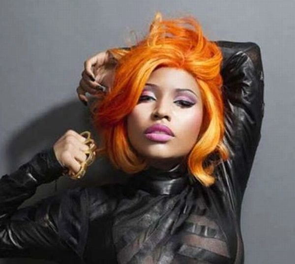 Дівчата з кислотними волоссям (25 фото) – фото 10