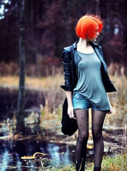Дівчата з кислотними волоссям (25 фото) – фото 17