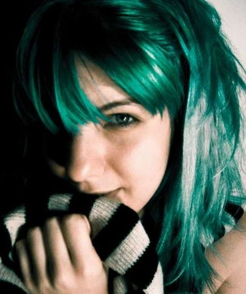 Дівчата з кислотними волоссям (25 фото) – фото 22