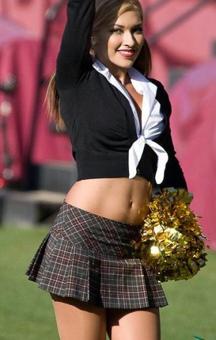 Дівчата з групи підтримки команд NFL (92 фото) – фото 23