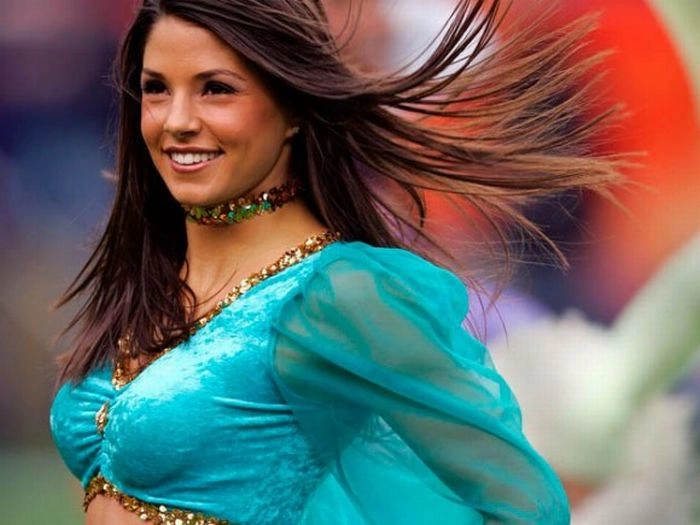 Дівчата з групи підтримки команд NFL (92 фото) – фото 54