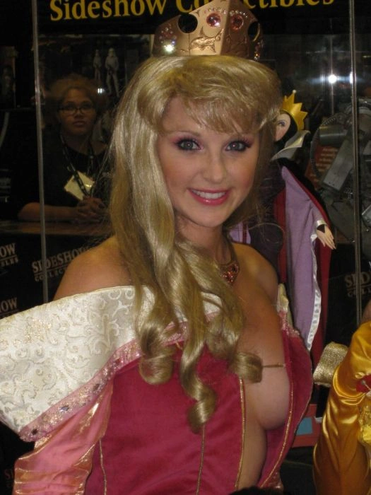 Сексуальні принцеси (30 фото) – фото 17