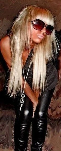 Метаморфоза з гламурної кицьки в звичайну дівчину (26 фото) – фото 8