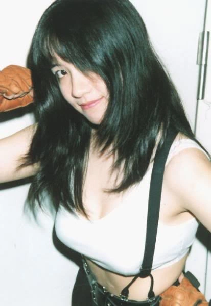 Дівчата в костюмах Тіфи Локхарт з Final Fantasy VII (40 фото) – фото 15