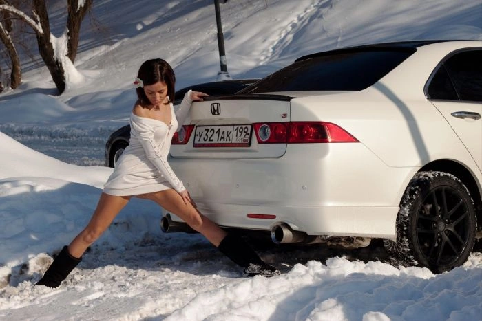 Наші дівчата і автомобілі (50 фото) – фото 29