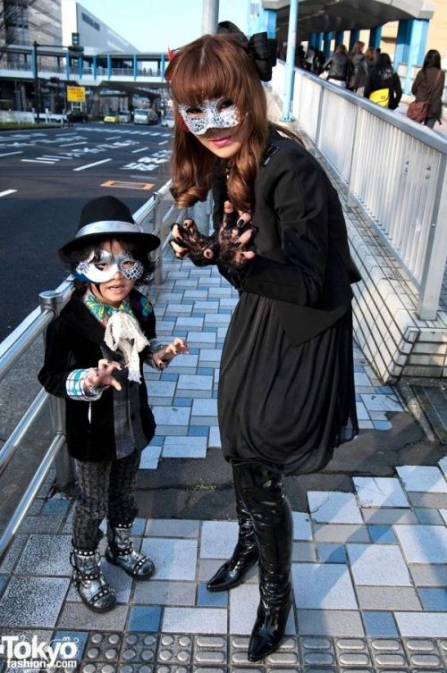 Шанувальниці Леді Гаги в Токіо (79 фото) – фото 32