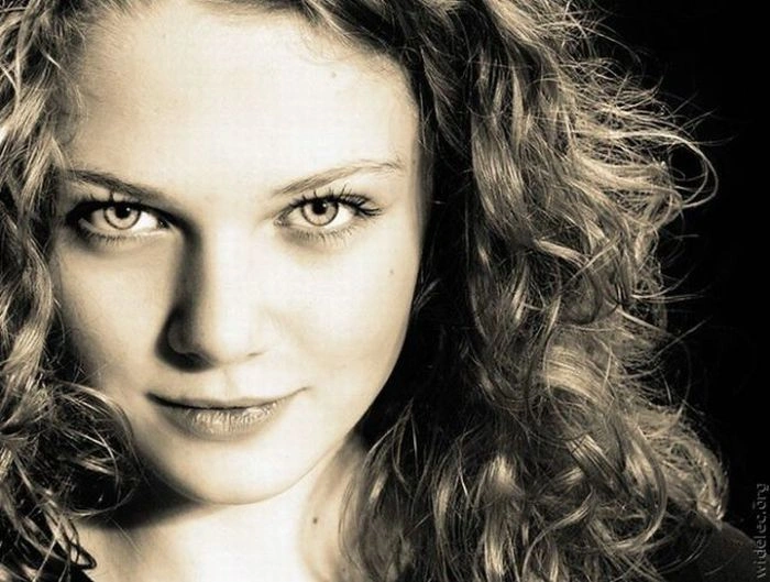 Прекрасні жіночі обличчя (59 фото) – фото 40