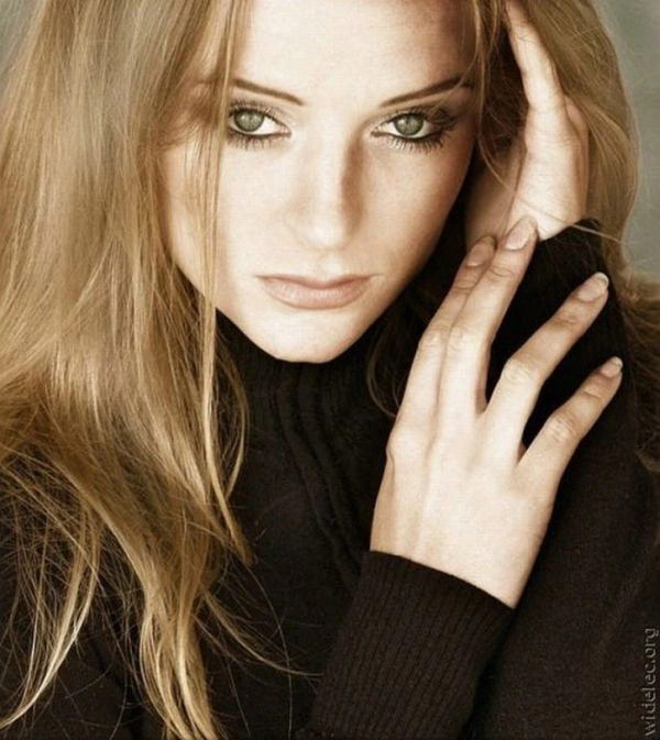 Прекрасні жіночі обличчя (59 фото) – фото 53