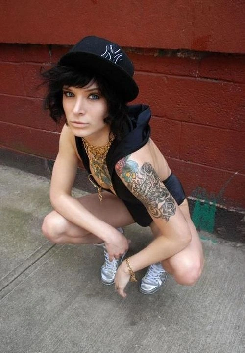 Сексуальні дівчата з татуюваннями (97 фото) – фото 52