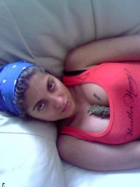 Дівчата курять (45 фото) – фото 19