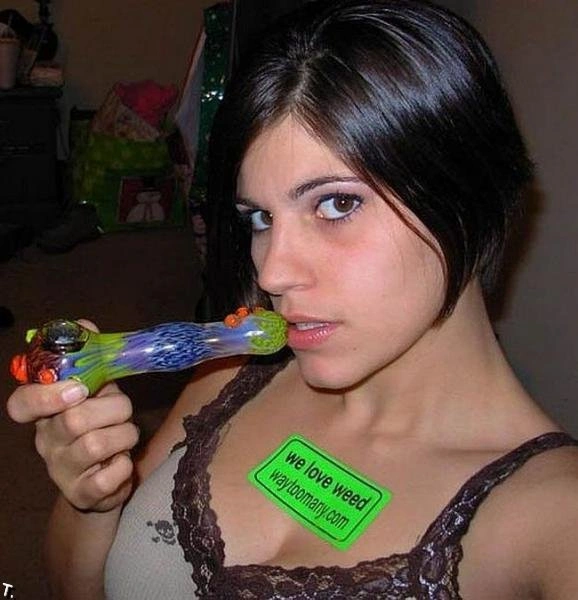 Дівчата курять (45 фото) – фото 25