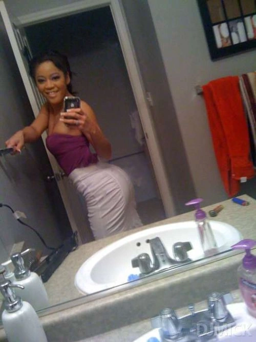 Дівчата перед дзеркалом (150 фото) – фото 19