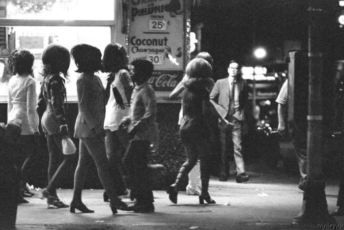 Міні-спідниці 70-х (36 фото) – фото 24