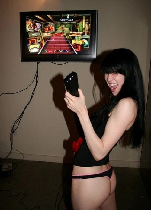 Дівчата та музичні інструменти (47 фото) – фото 21