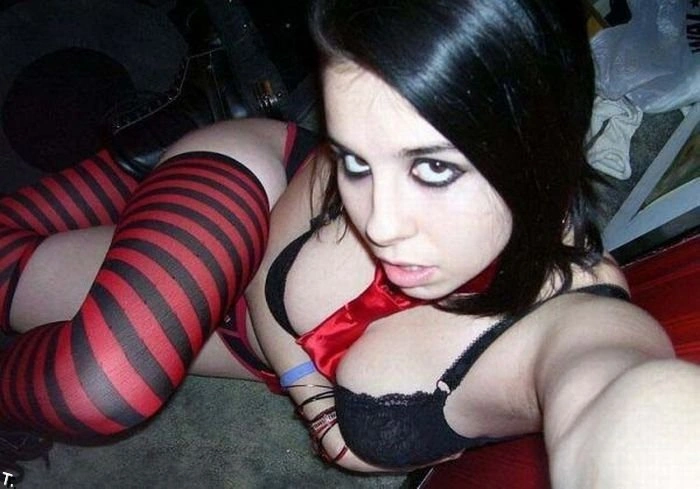 Милі дівчатка емо (62 фото) – фото 50