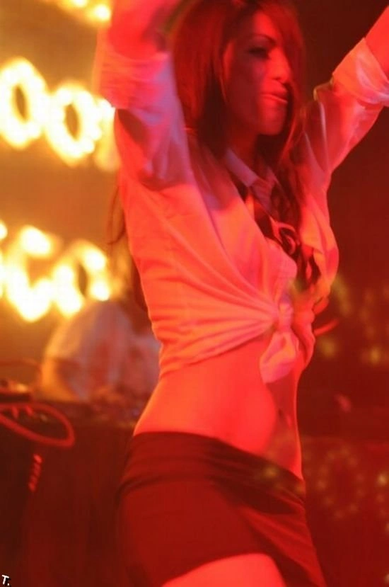 Дівчата в шкільній формі в нічних клубах (100 фото) – фото 4