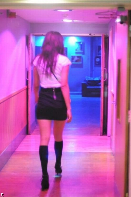 Дівчата в шкільній формі в нічних клубах (100 фото) – фото 8