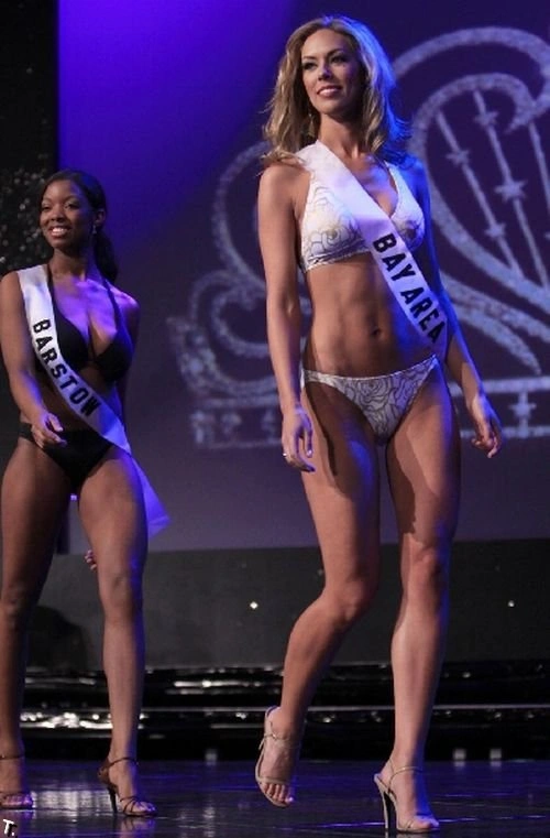 Міс Бікіні Каліфорнія 2009 (36 фото)