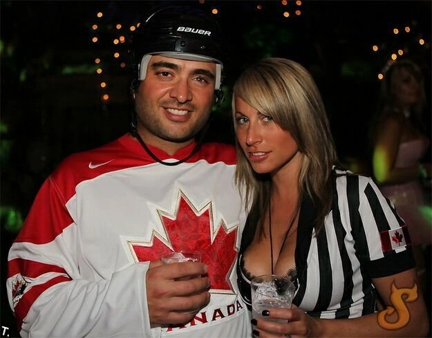 Вечірка до Хелловіну в резиденції Playboy (62 фото) – фото 45