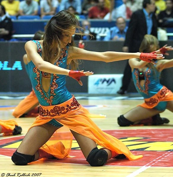 Дівчата з групи підтримки ЦСКА (54 фото) – фото 35