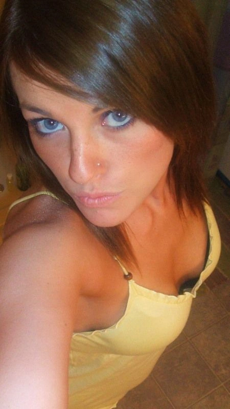 Гарна дівчина організувала любительську фотосесію (20 фото) – фото 13