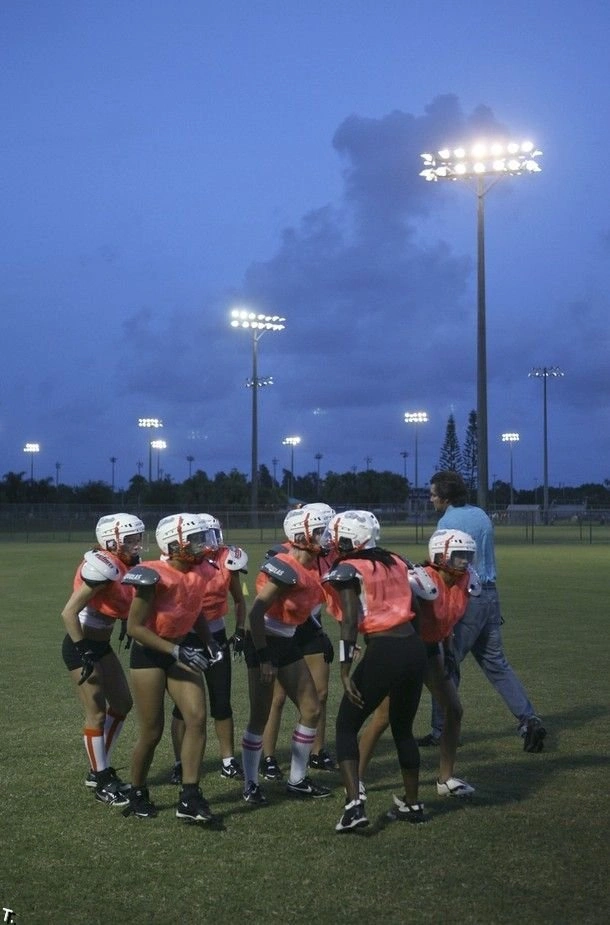 Зворотня сторона Лінджері Футболу (35 фото) – фото 5