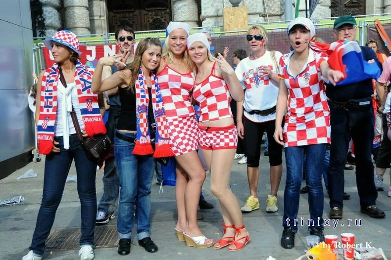 Вболівальниці на ЧЕ-2008 (87 фото) – фото 6