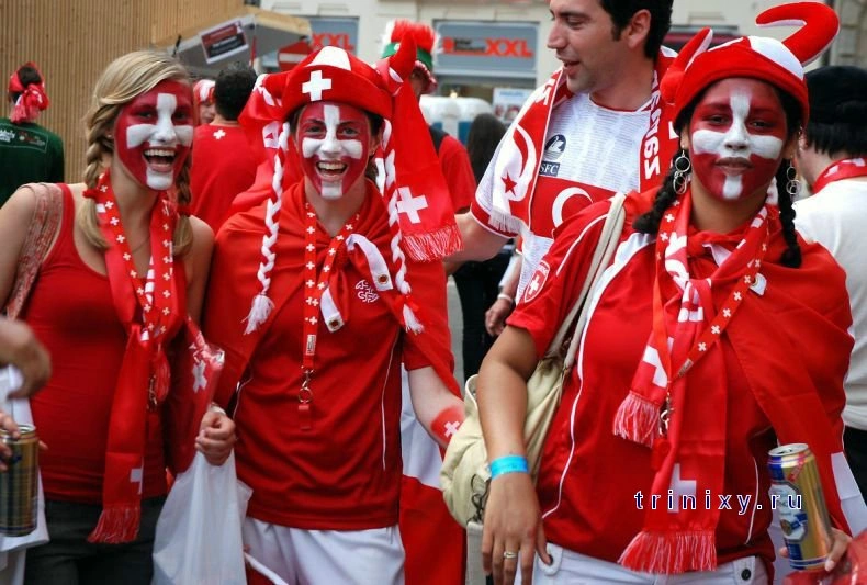 Вболівальниці на ЧЕ-2008 (87 фото) – фото 59