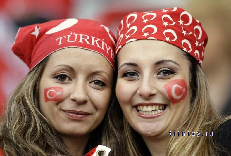 Вболівальниці на ЧЕ-2008 (87 фото) – фото 60