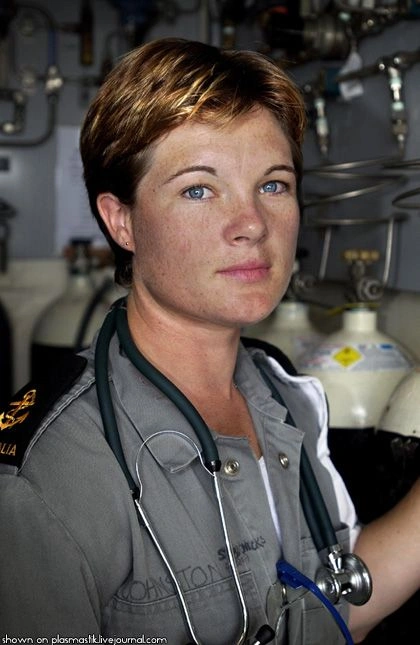 Дівчата з армій різних країн світу (37 фото) – фото 2