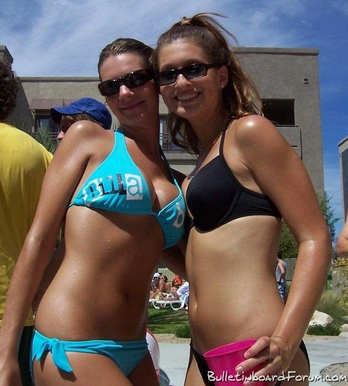 П'ятничне бікіні (113 фото) – фото 24