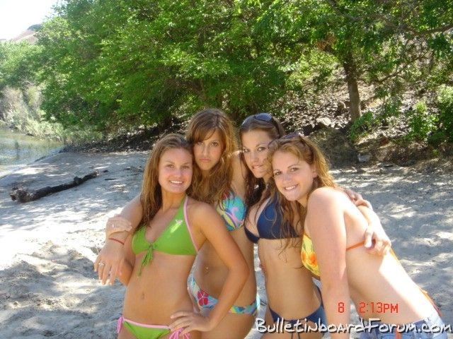 П'ятничне бікіні (113 фото) – фото 42