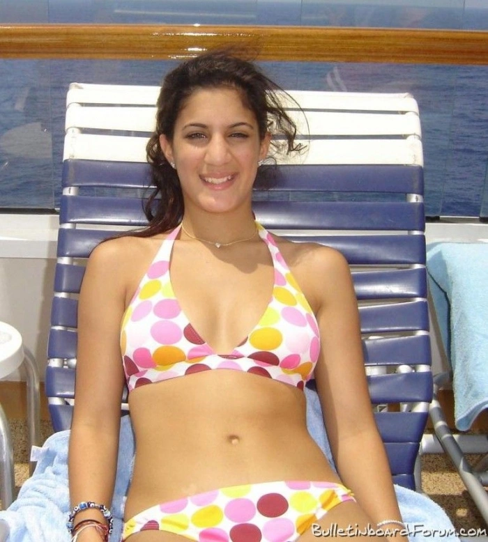 П'ятничне бікіні (113 фото) – фото 48