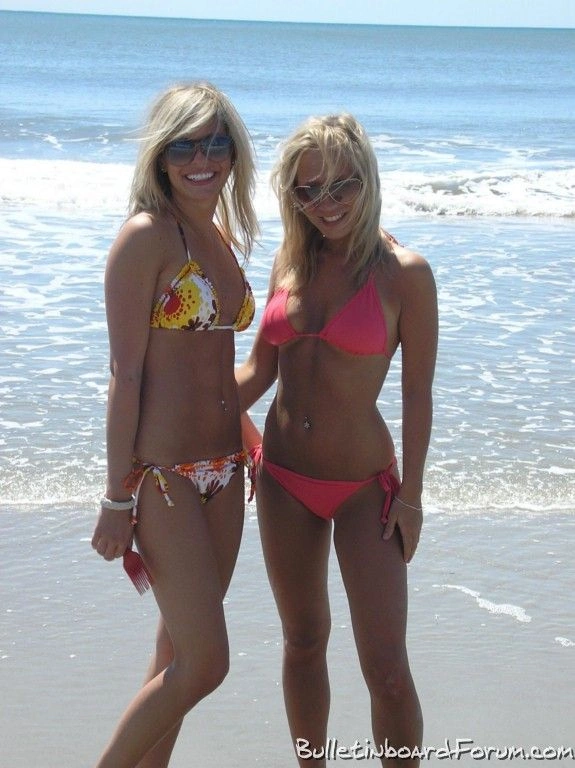 П'ятничне бікіні (113 фото) – фото 69