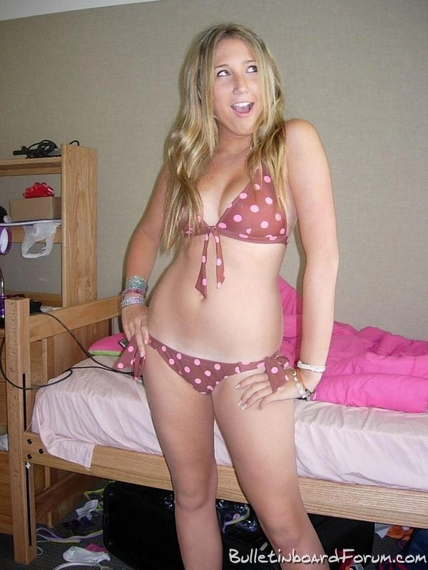 П'ятничне бікіні (113 фото) – фото 84