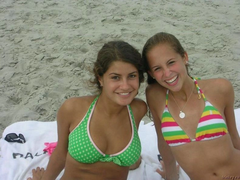 Велика колекція дівчат у бікіні (100 фото) – фото 4