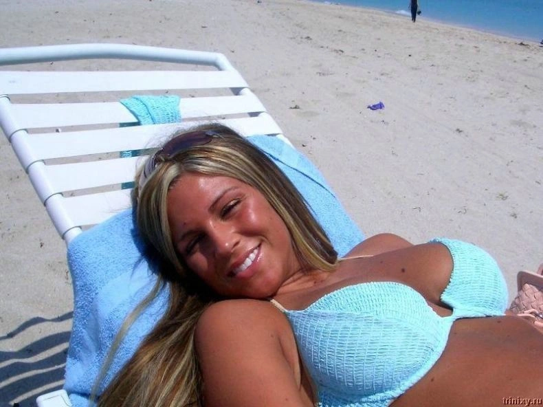 Велика колекція дівчат у бікіні (100 фото) – фото 21