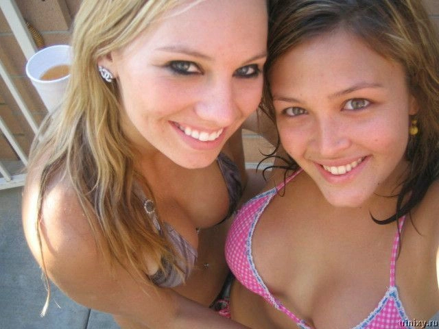 Велика колекція дівчат у бікіні (100 фото) – фото 38