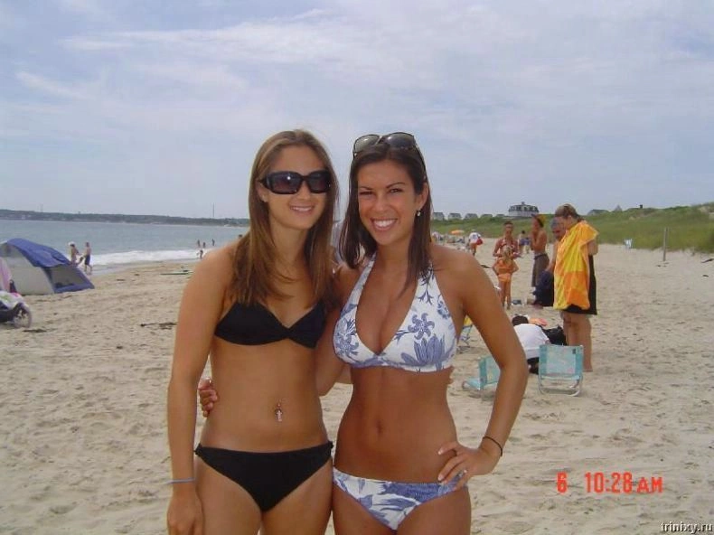 Велика колекція дівчат у бікіні (100 фото) – фото 62